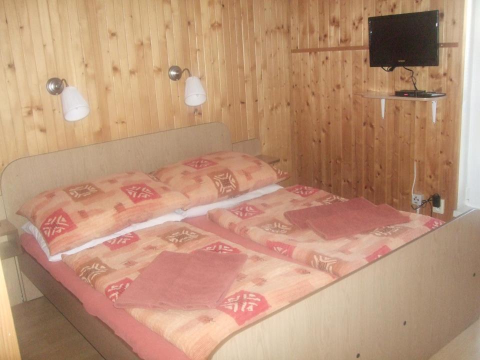 Penzion Kardinal Velke Uherce Exterior photo